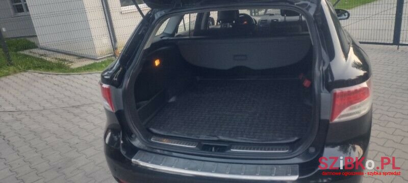 2009' Toyota Avensis photo #5