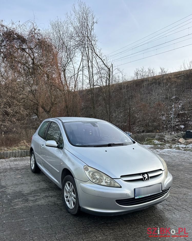 2004' Peugeot 307 110 Sportline photo #3