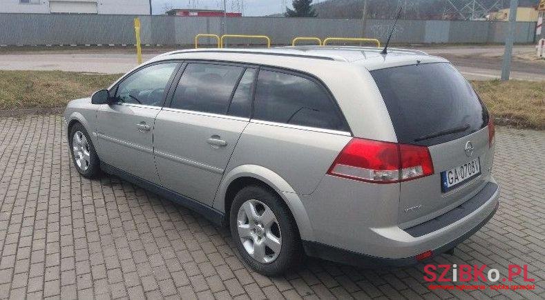2005' Opel Vectra photo #2