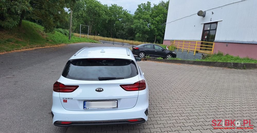 2021' Kia Ceed photo #3