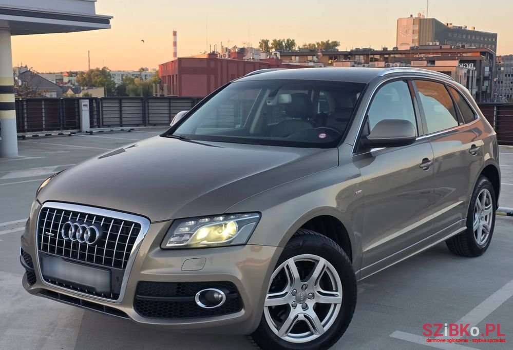 2011' Audi Q5 photo #1
