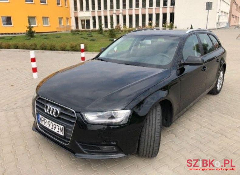 2015' Audi A4 photo #1