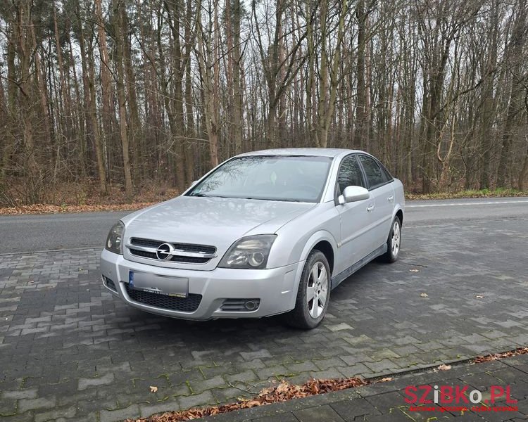 2005' Opel Vectra 2.2 Sport photo #1