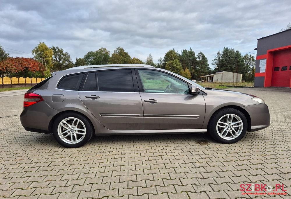 2007' Renault Laguna 2.0 16V Dynamique photo #3