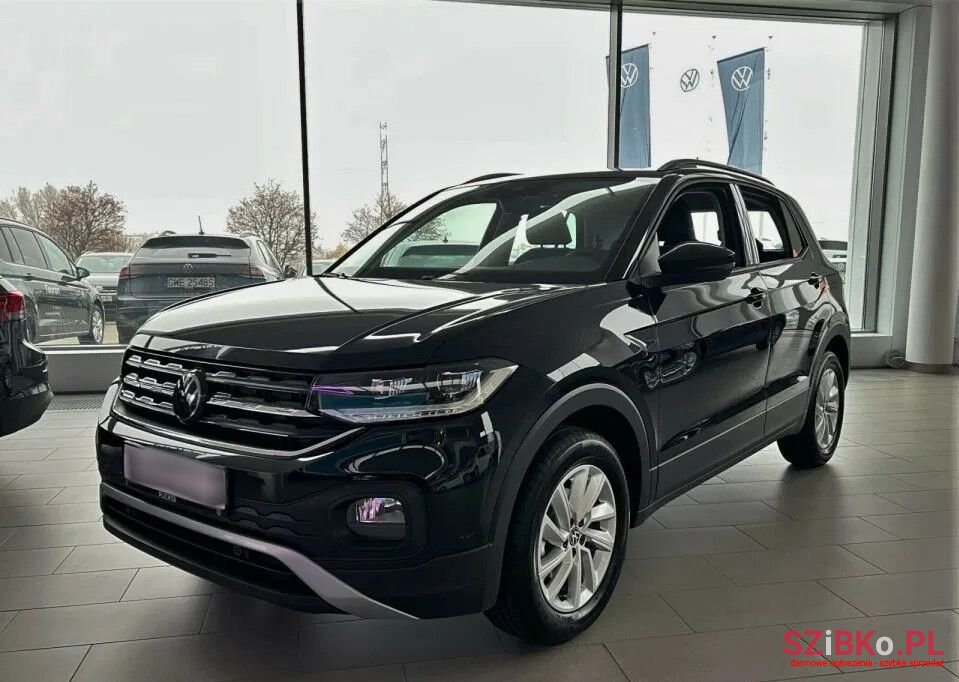 2023' Volkswagen T-Cross photo #1