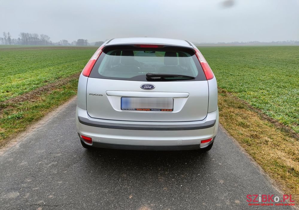 2007' Ford Focus 1.6 16V Ambiente photo #6