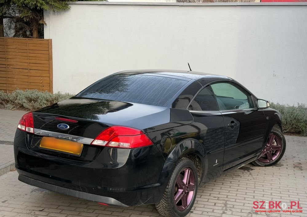 2008' Ford Focus photo #5