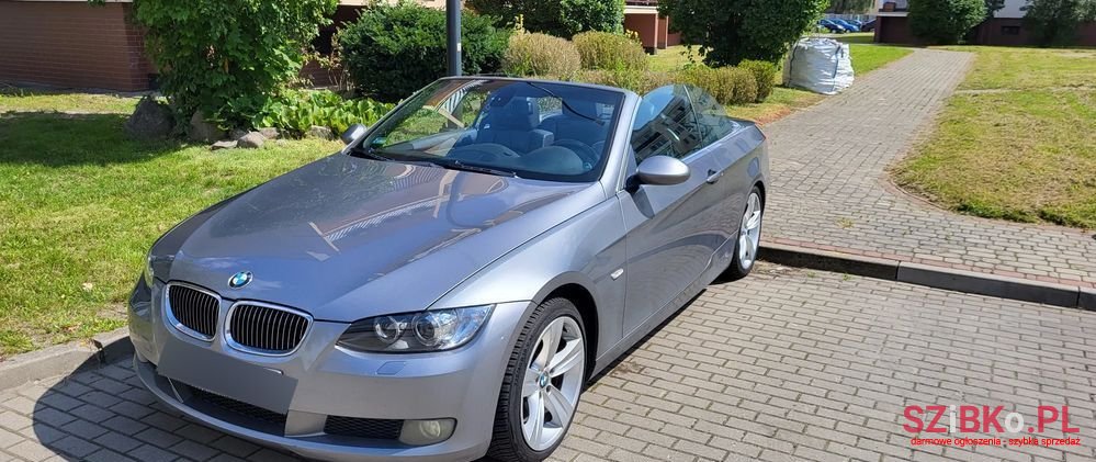 2008' BMW 3 Series photo #2