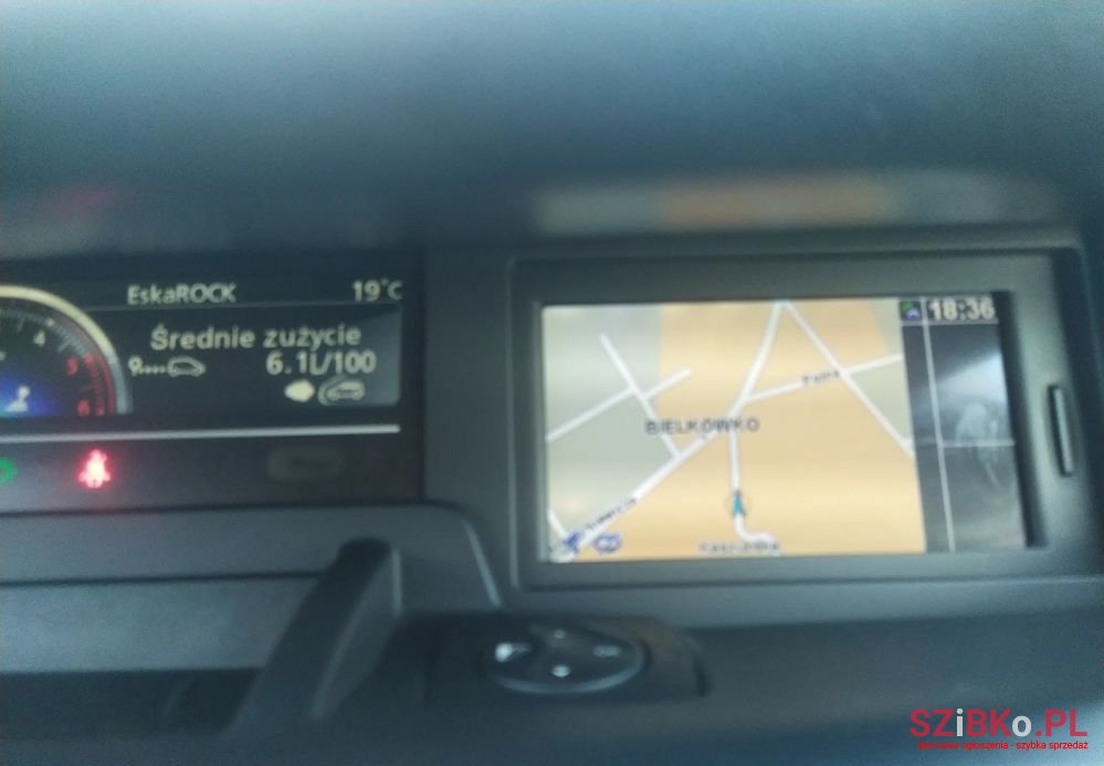 2012' Renault Grand Scenic photo #5