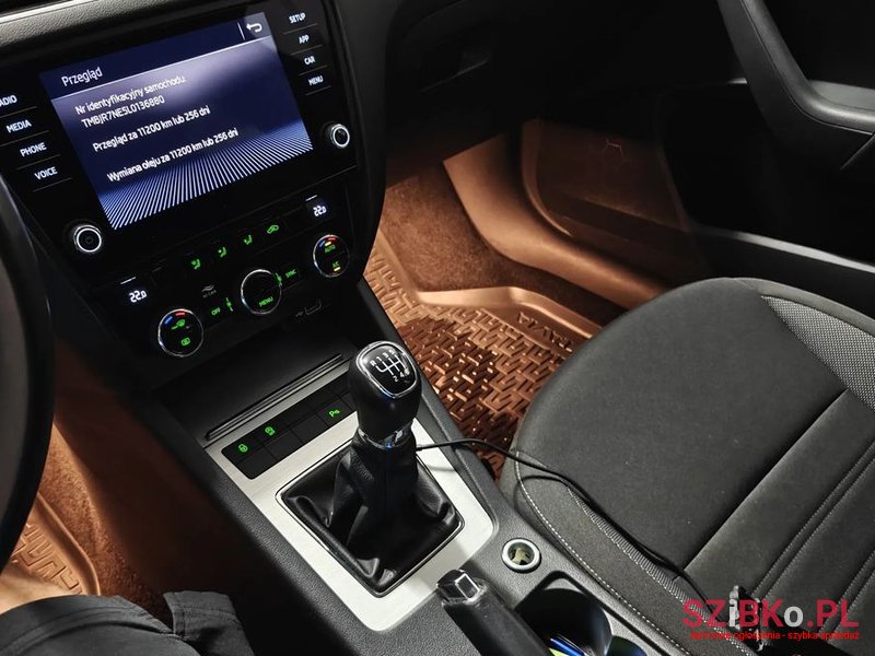 2020' Skoda Octavia 1.5 Tsi Act Ambition photo #6