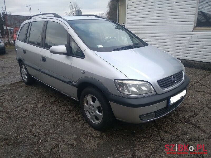 2001' Opel Zafira photo #1