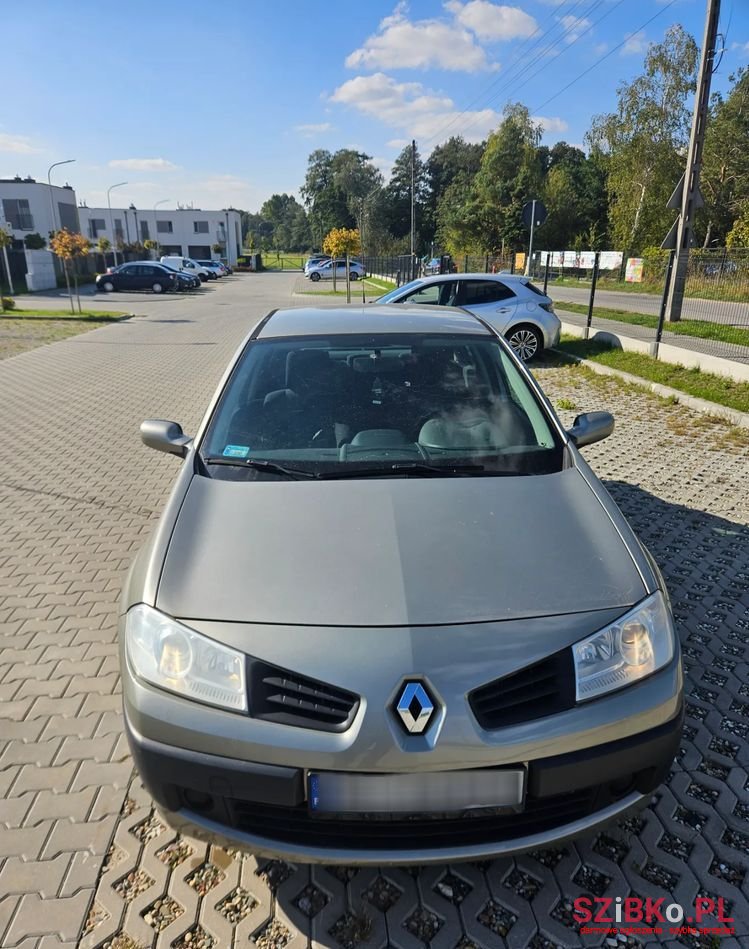 2007' Renault Megane photo #5