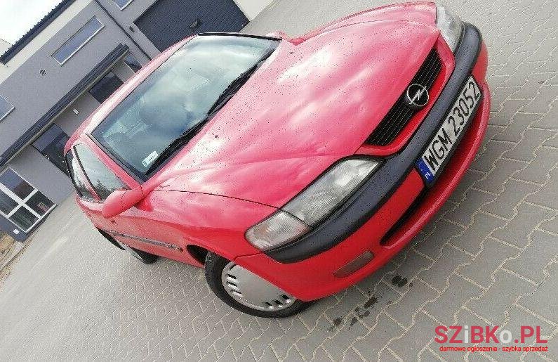 1998' Opel Vectra photo #4
