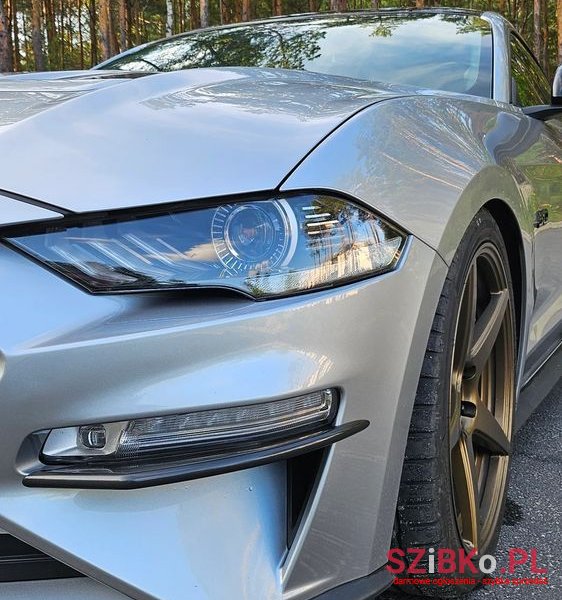2019' Ford Mustang 5.0 V8 Gt photo #2