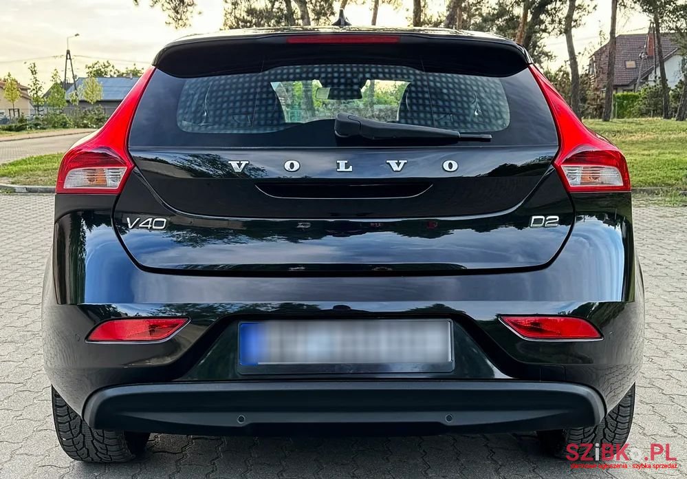 2015' Volvo V40 D2 Ocean Race photo #5