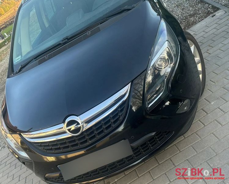 2012' Opel Zafira 2.0 Cdti Cosmo photo #3