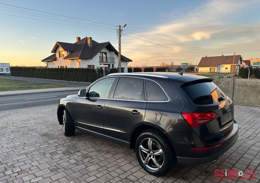 2009' Audi Q5 S Tronic photo #4