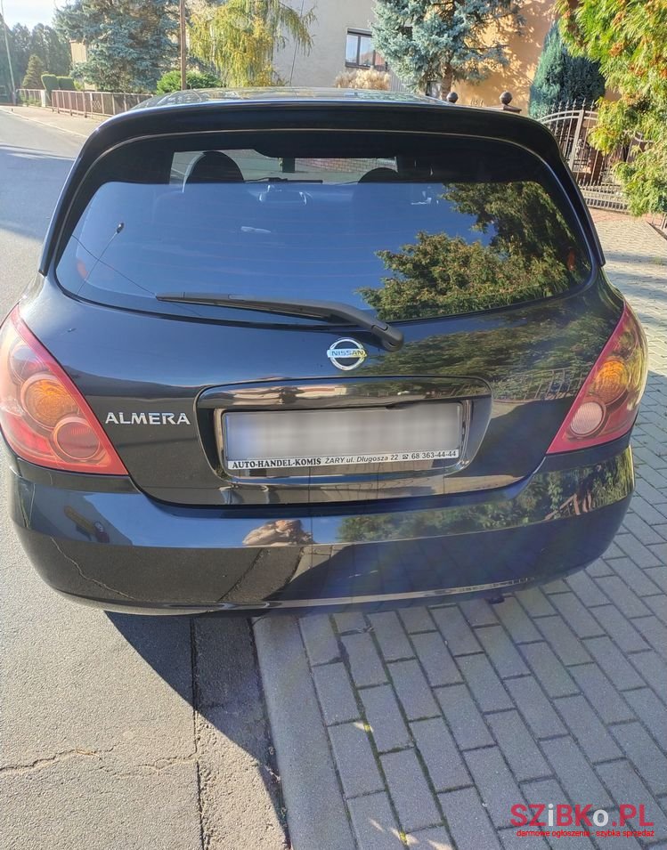 2005' Nissan Almera photo #4