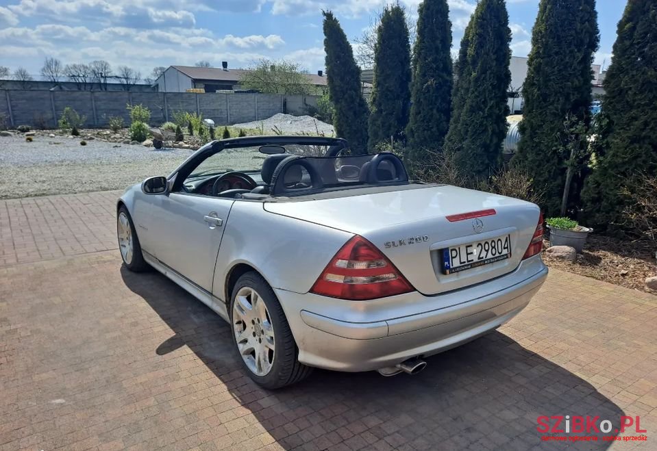 2000' Mercedes-Benz SLK photo #2