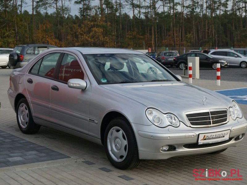 2003' Mercedes-Benz Klasa C photo #2
