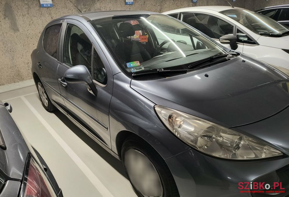 2006' Peugeot 207 photo #3