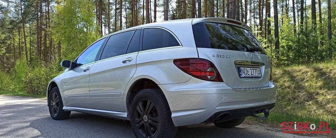 2007' Mercedes-Benz Klasa R photo #1