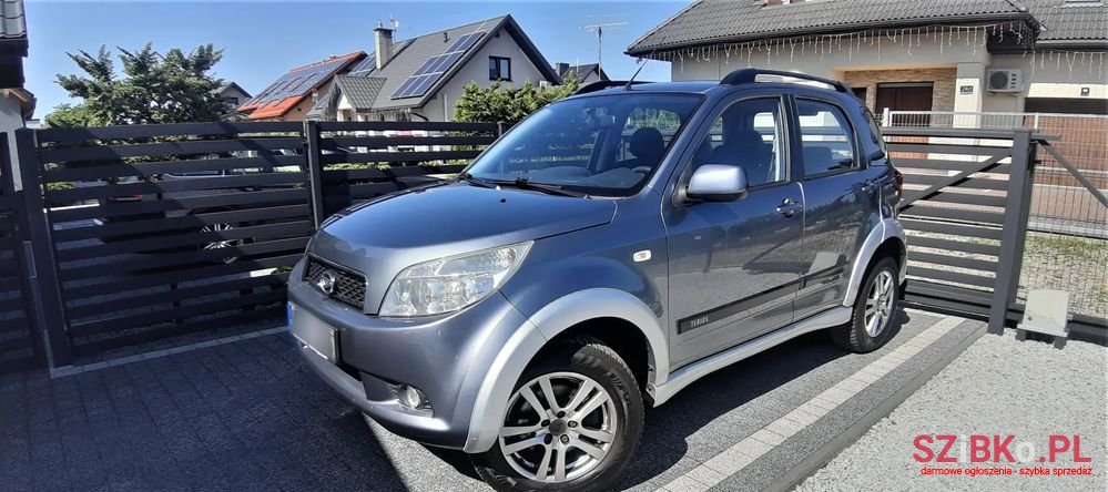 2006' Daihatsu Terios photo #1