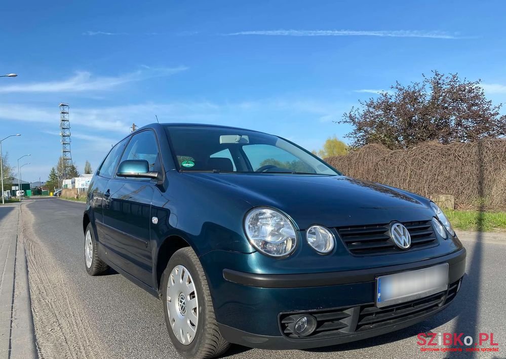 2003' Volkswagen Polo photo #1