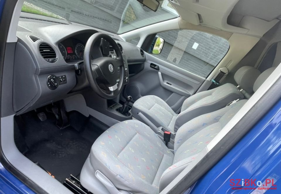 2008' Volkswagen Caddy photo #3