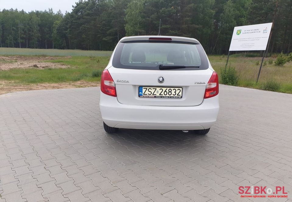 2014' Skoda Fabia photo #5
