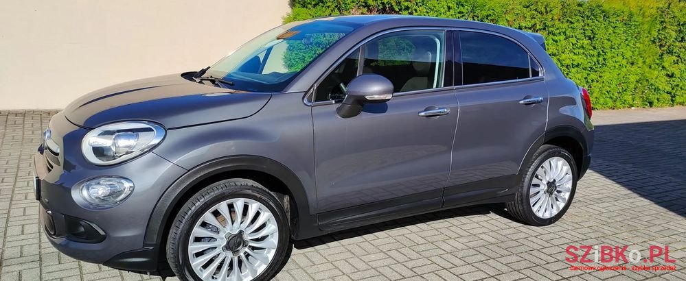 2015' Fiat 500X photo #2