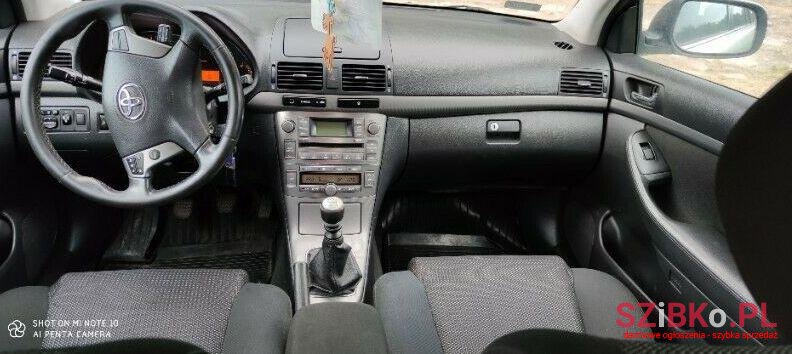 2006' Toyota Avensis photo #4