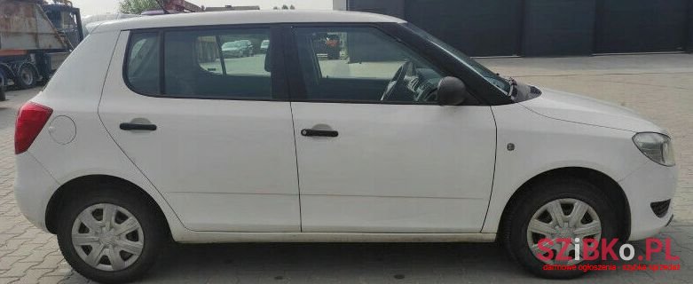 2014' Skoda Fabia photo #1