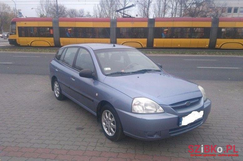 2004' Kia Rio photo #1