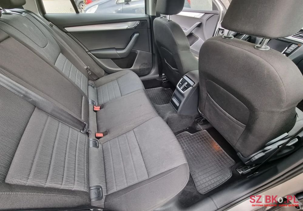 2016' Skoda Octavia 2.0 Tdi Style photo #6