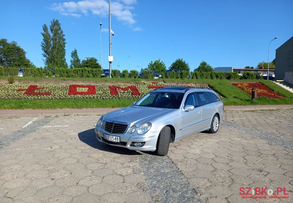 2007' Mercedes-Benz Klasa E photo #1