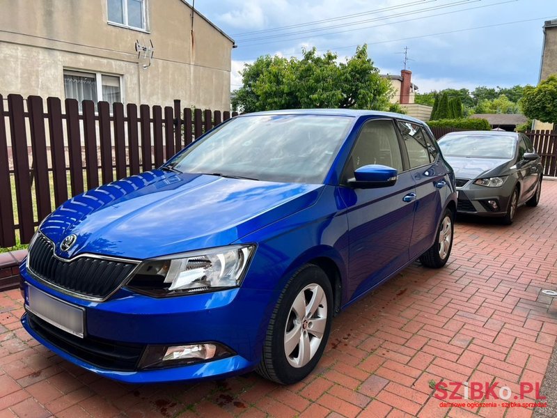 2015' Skoda Fabia photo #1