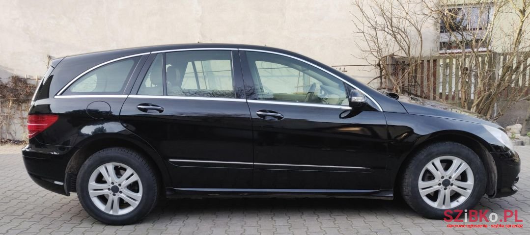 2008' Mercedes-Benz Klasa R photo #5