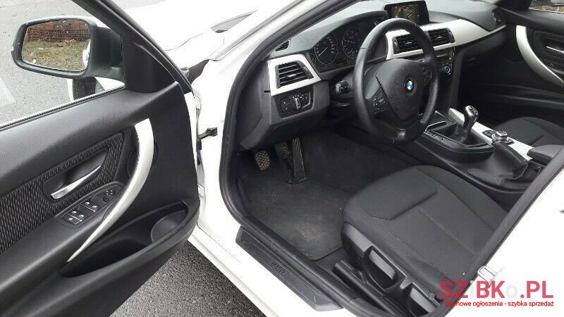 2016' BMW Seria 3 photo #5