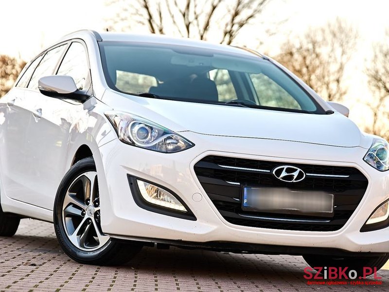 2016' Hyundai i30 photo #1