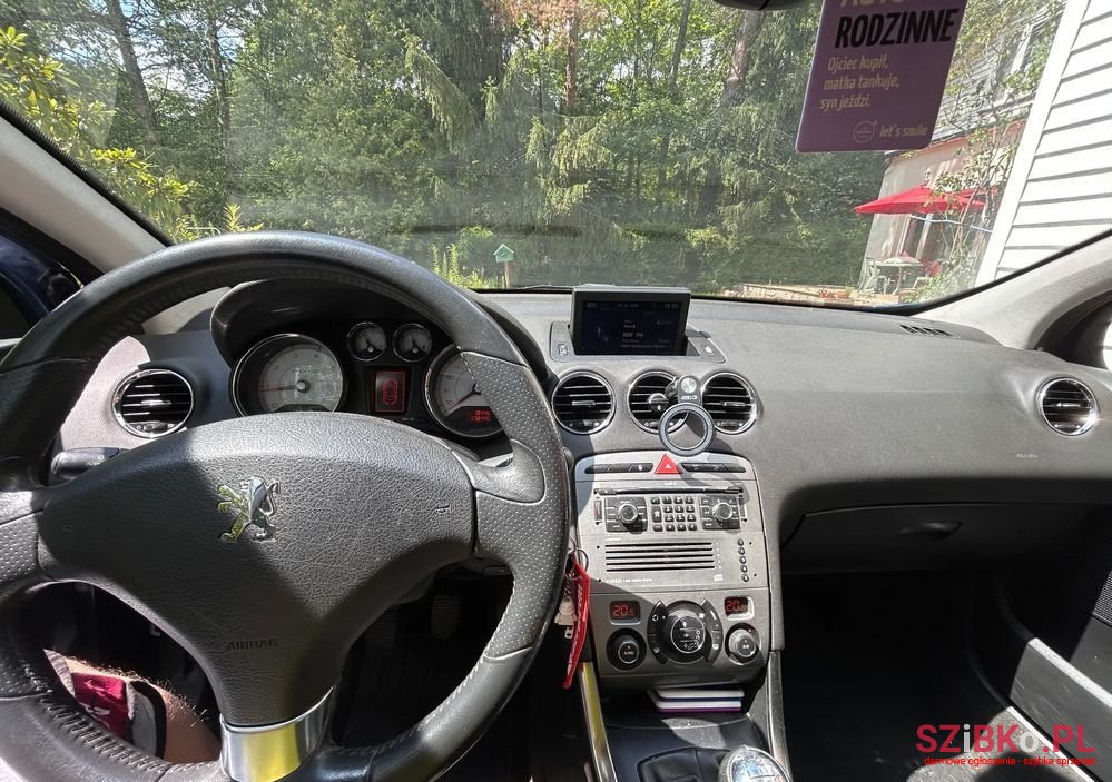 2008' Peugeot 308 1.6 Premium Plus photo #2