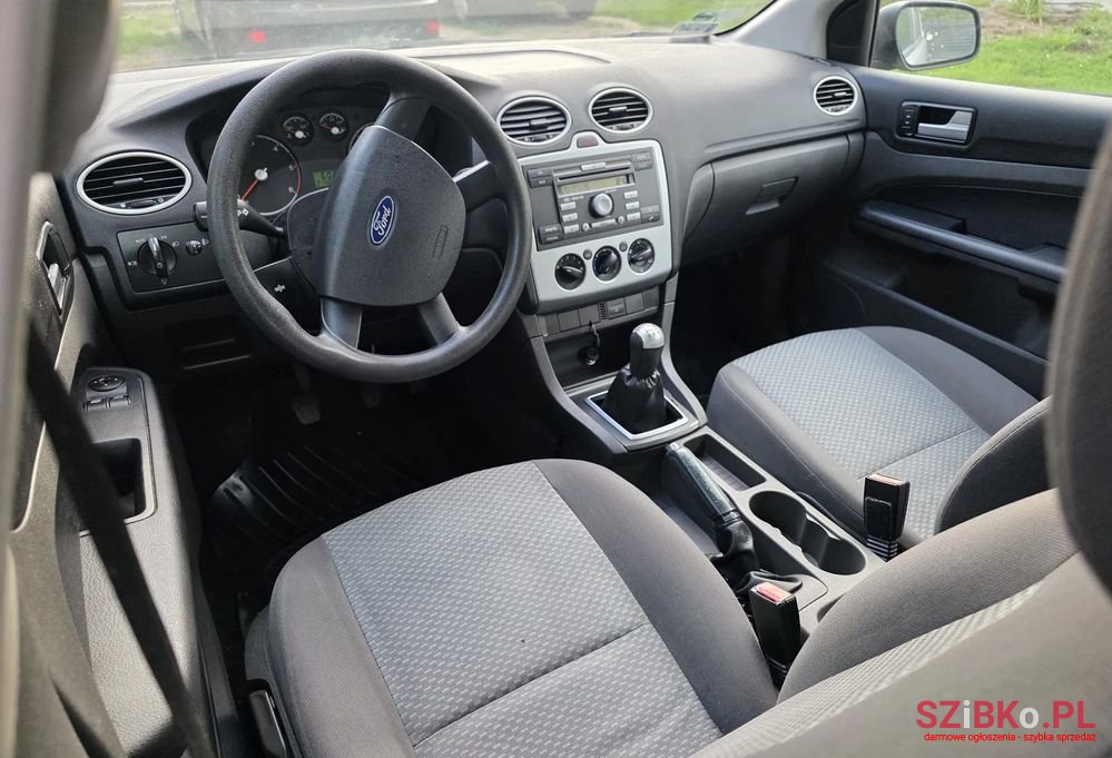 2006' Ford Focus 1.6 Tdci Trend photo #3