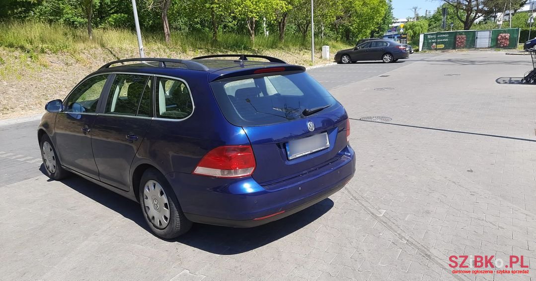 2007' Volkswagen Golf photo #4