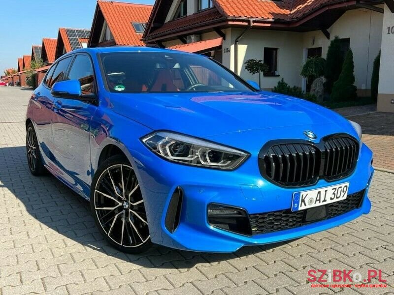2020' BMW Seria 1 photo #1