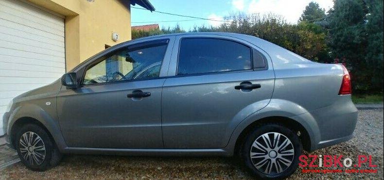 2009' Chevrolet Aveo photo #1