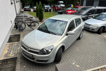 2005' Opel Astra 1.9 Cdti Cosmo