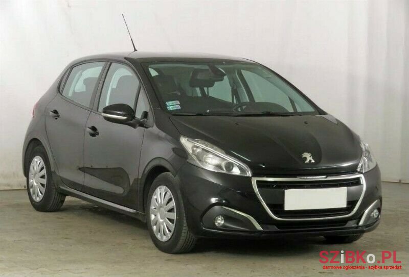 2015' Peugeot 2008 photo #1