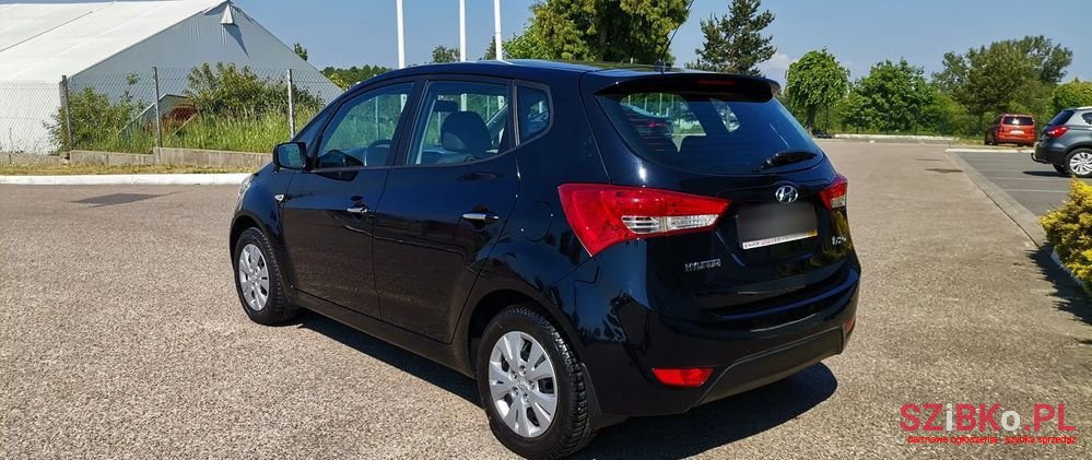 2013' Hyundai ix20 1.4 5 Star Edition photo #6