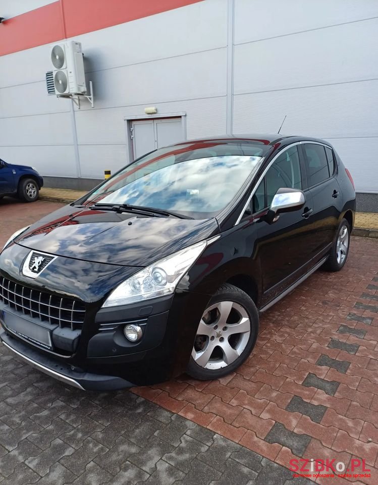 2013' Peugeot 3008 2.0 Hdi Allure photo #2