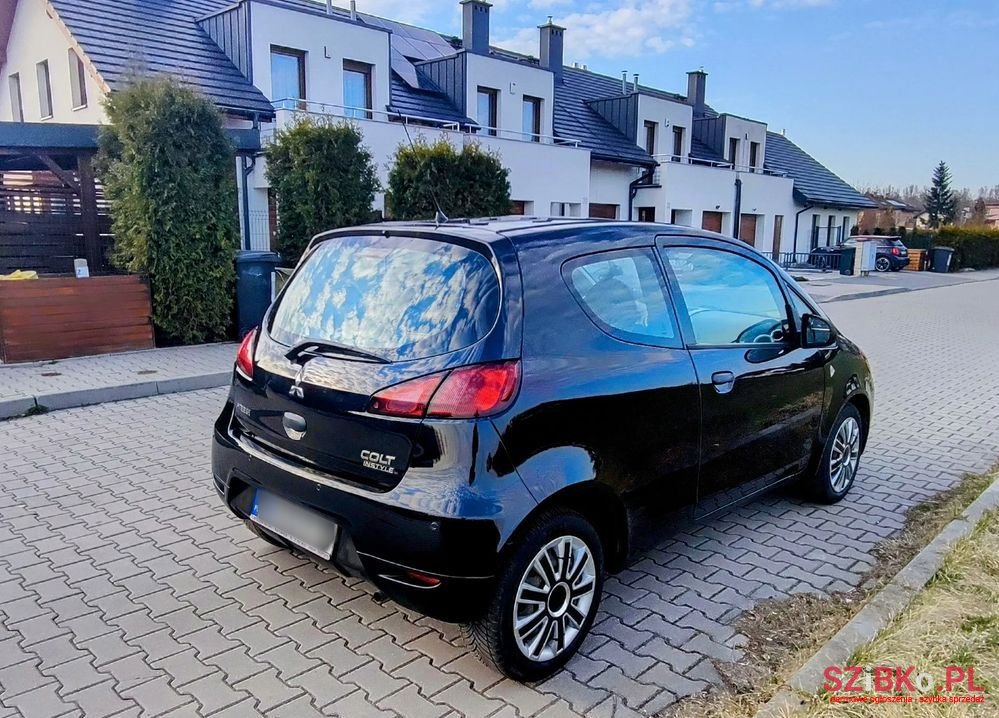 2010' Mitsubishi Colt 1.3 Instyle photo #1